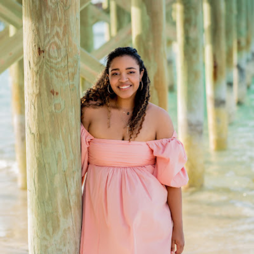 Meet your Posher, Lauryn